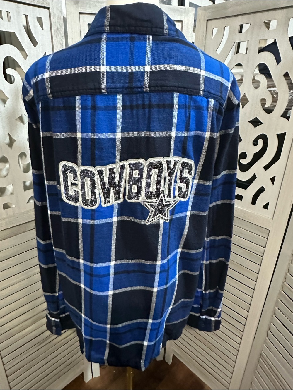 American Eagle Outfitters Blue and Navy Plaid Dallas Cowboys rhinestone size L